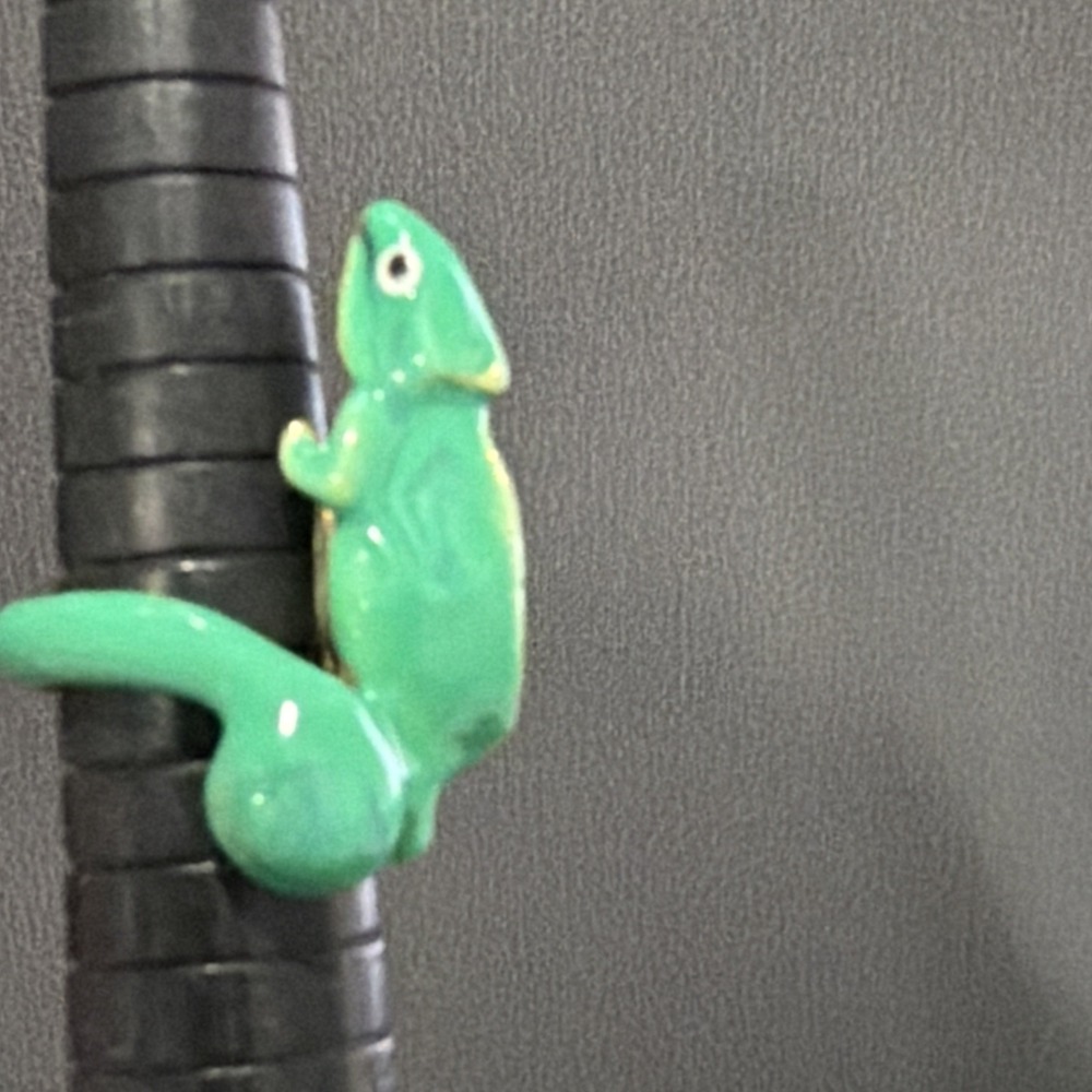 Green Enamel Lizard Animal Figural Wrap Statement Ring Size 5.5